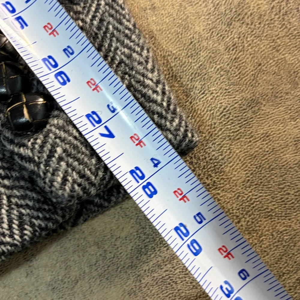 Harris Tweed Blazer Mens 44R Grey Herringbone Scottish Wool Sport Coat VTG USA